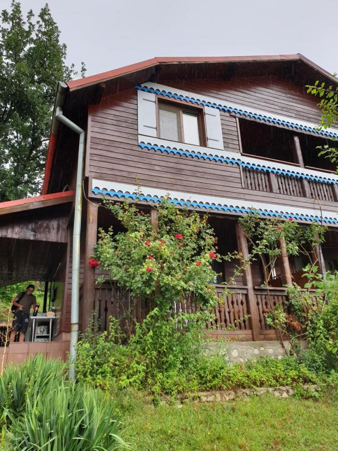 Casa Melania Villa Eselnita Exterior photo